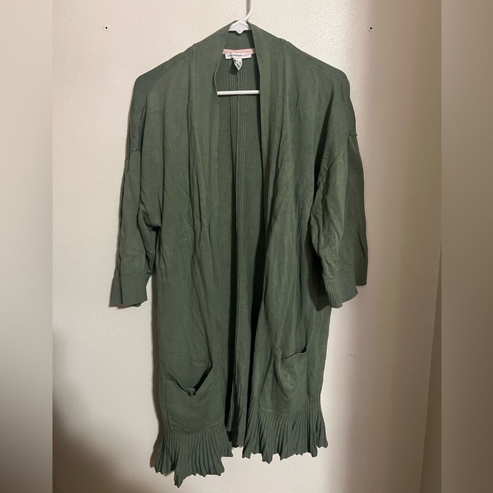 ISAAC MIZRAHI 3/4 Sleeve Ruffle Hem Ribbed Feminine Cardigan Green Women's Sz‎ L
